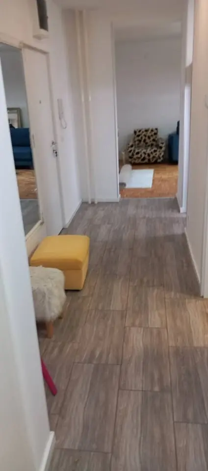 2.5 Bolk 61, Jurija Gagarina, 64, T, 6/12, namešten, uknjižen