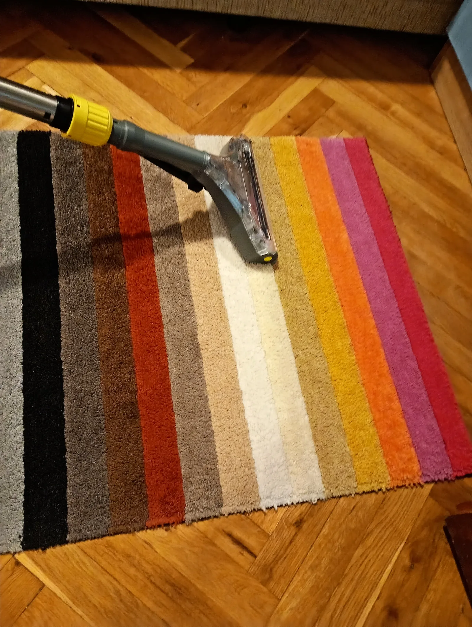 Dubinsko pranje i čišćenje nameštaja